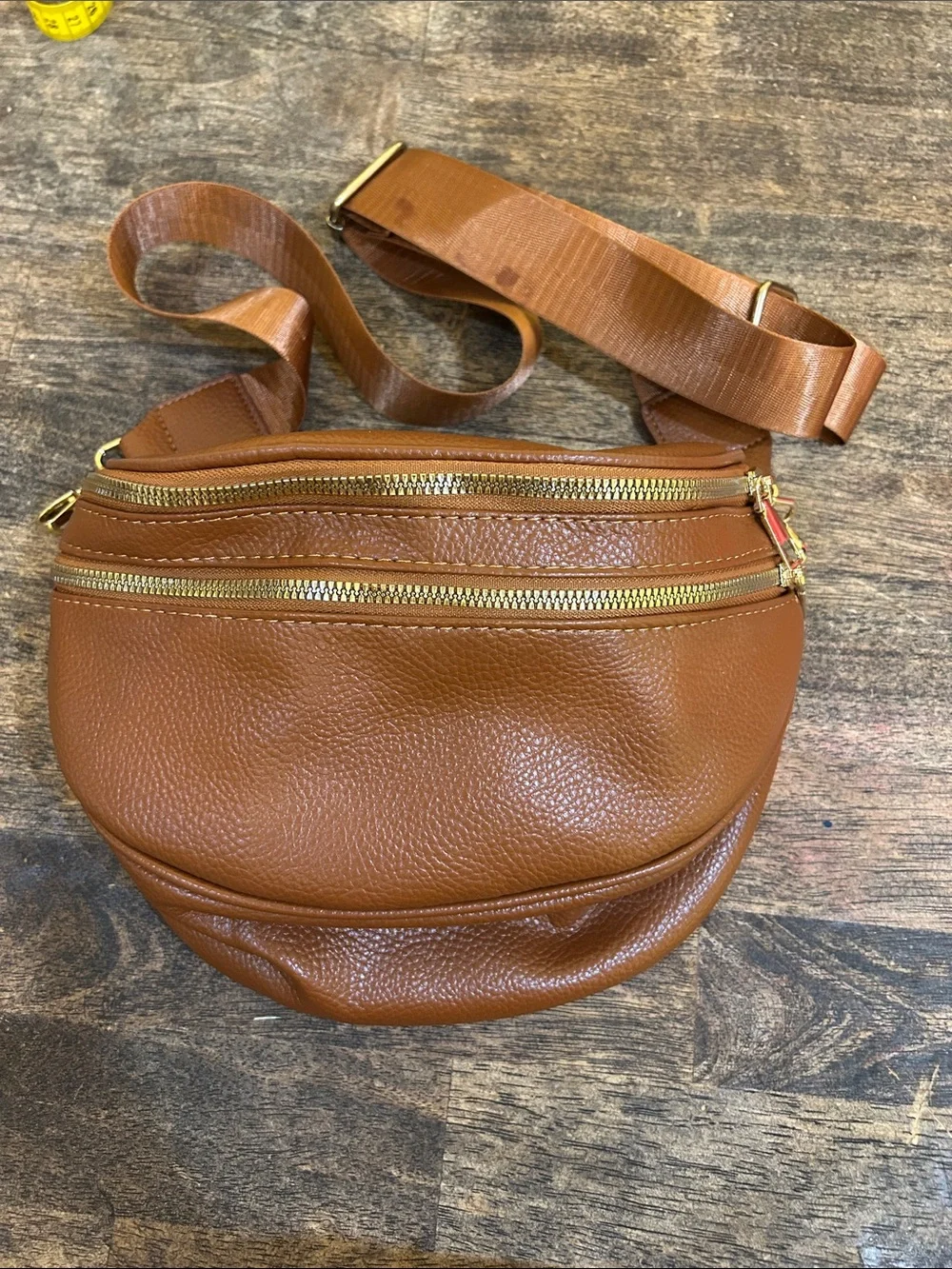 Women's Tan Leather Crossbody Belt Bag